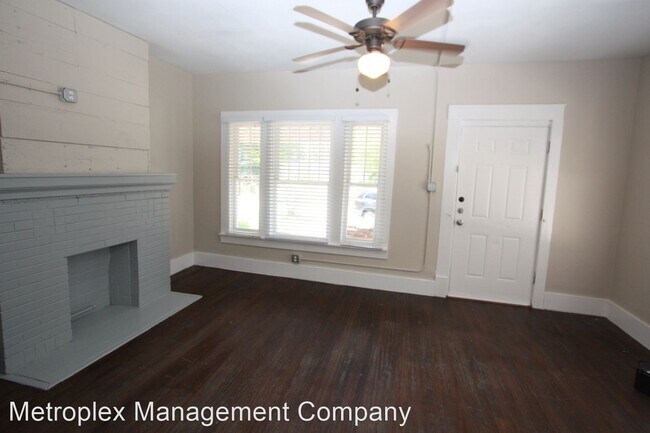 813 May St-Unit -Unit 1 in Fort Worth, TX - Foto de edificio - Building Photo