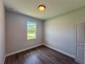 12337 Gulfstream Blvd in Port Charlotte, FL - Building Photo - Building Photo