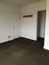 4606 Old Grand Ave, Unit 2 in Gurnee, IL - Building Photo - Building Photo
