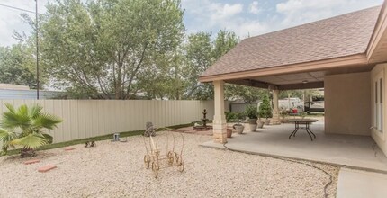2641 N Stockton Ave in Odessa, TX - Building Photo - Building Photo