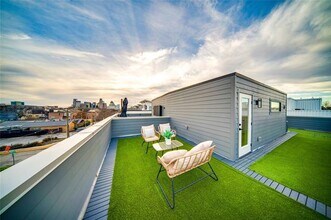 4209 Munger Ave in Dallas, TX - Building Photo - Building Photo