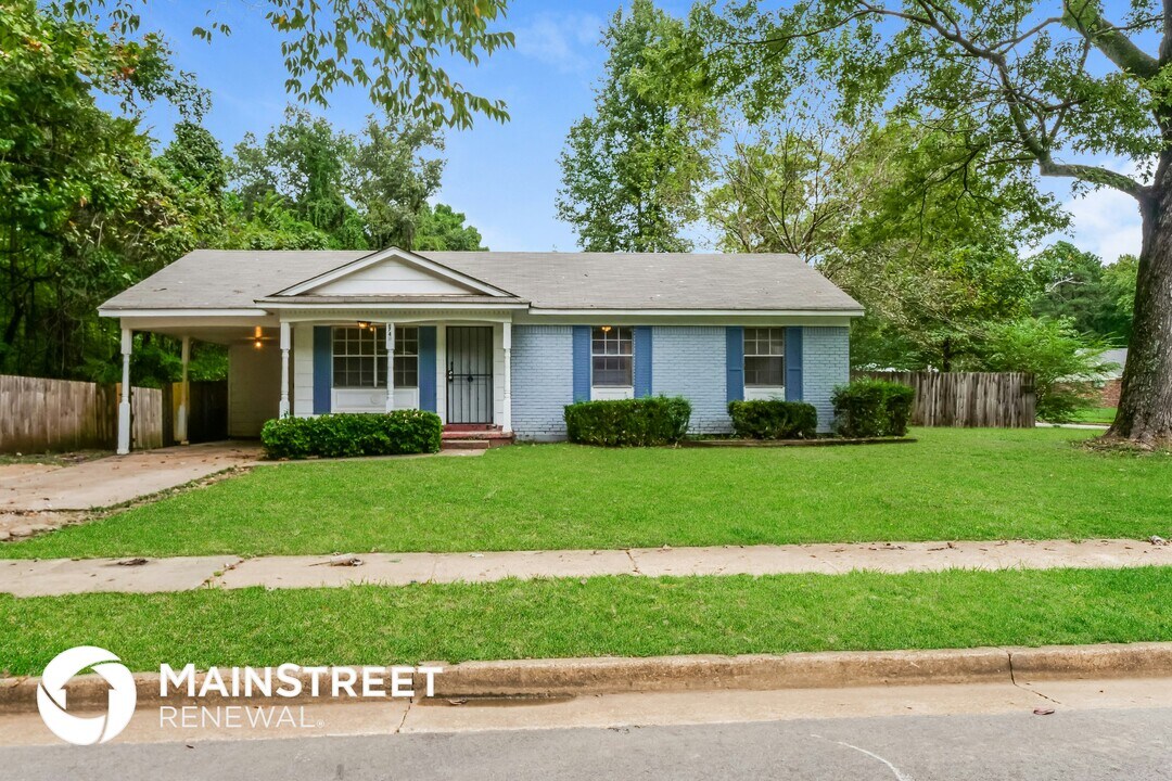 2740 Dalewood Ave in Memphis, TN - Building Photo