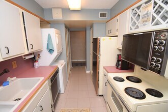 400 20th Ave N in Myrtle Beach, SC - Building Photo - Building Photo