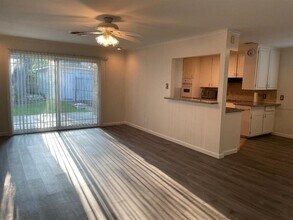 9014 Ilona Ln in Houston, TX - Building Photo - Building Photo