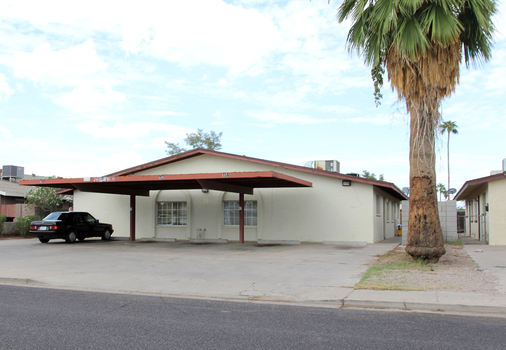 148 E Ingram St in Mesa, AZ - Building Photo