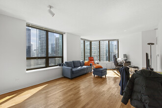 400 N La Salle Dr, Unit 2804 in Chicago, IL - Foto de edificio - Building Photo