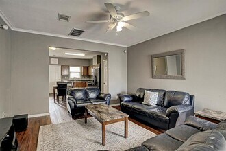 2226 Naomi St in Houston, TX - Building Photo - Building Photo