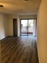 501 Grand View S St, Unit 109 in Los Angeles, CA - Building Photo - Building Photo