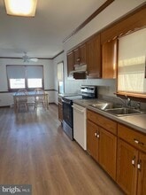 211 N Avenue Unit in West Wildwood, NJ - Building Photo - Building Photo