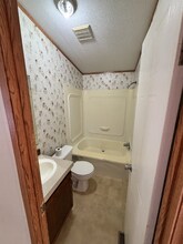 110 Leblanc St in Loreauville, LA - Building Photo - Building Photo