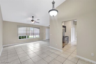 18554 Olive Rd in Ft. Myers, FL - Building Photo - Building Photo