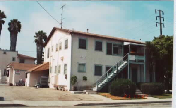 1018 Marine St in Santa Monica, CA - Building Photo