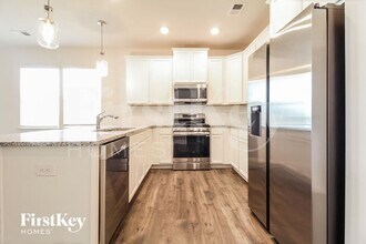 406 Stonefence Dr in Greenville, SC - Building Photo - Building Photo