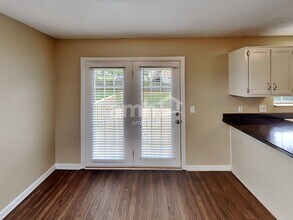 101 Shelter Cove in Hendersonville, TN - Building Photo - Building Photo