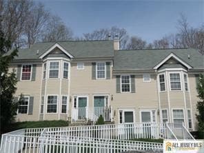 property at 1402 Cypress Ln