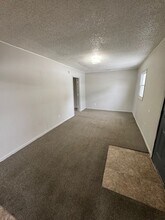 1404 Dubois St in Fort Wayne, IN - Building Photo - Building Photo