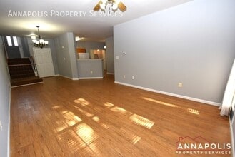 1596 Fallowfield Ct in Crofton, MD - Building Photo - Building Photo