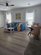 5010 Wilmington St in Houston, TX - Building Photo - Building Photo