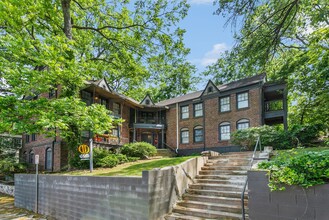 Cavalier in Birmingham, AL - Building Photo - Interior Photo