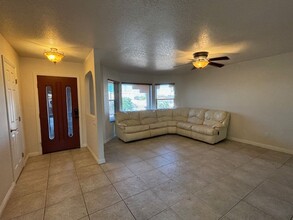 2323 Daytona Loop in Lake Havasu City, AZ - Building Photo - Building Photo