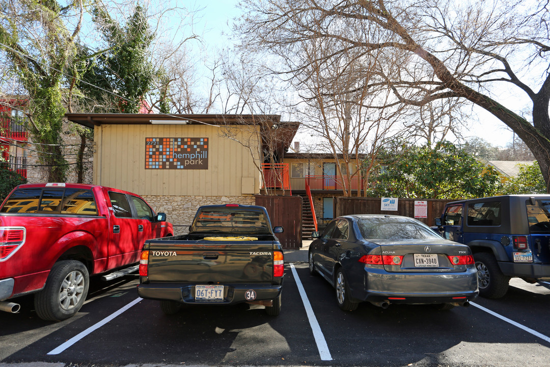 Hemphill Park Apartments in Austin, TX - Building Photo