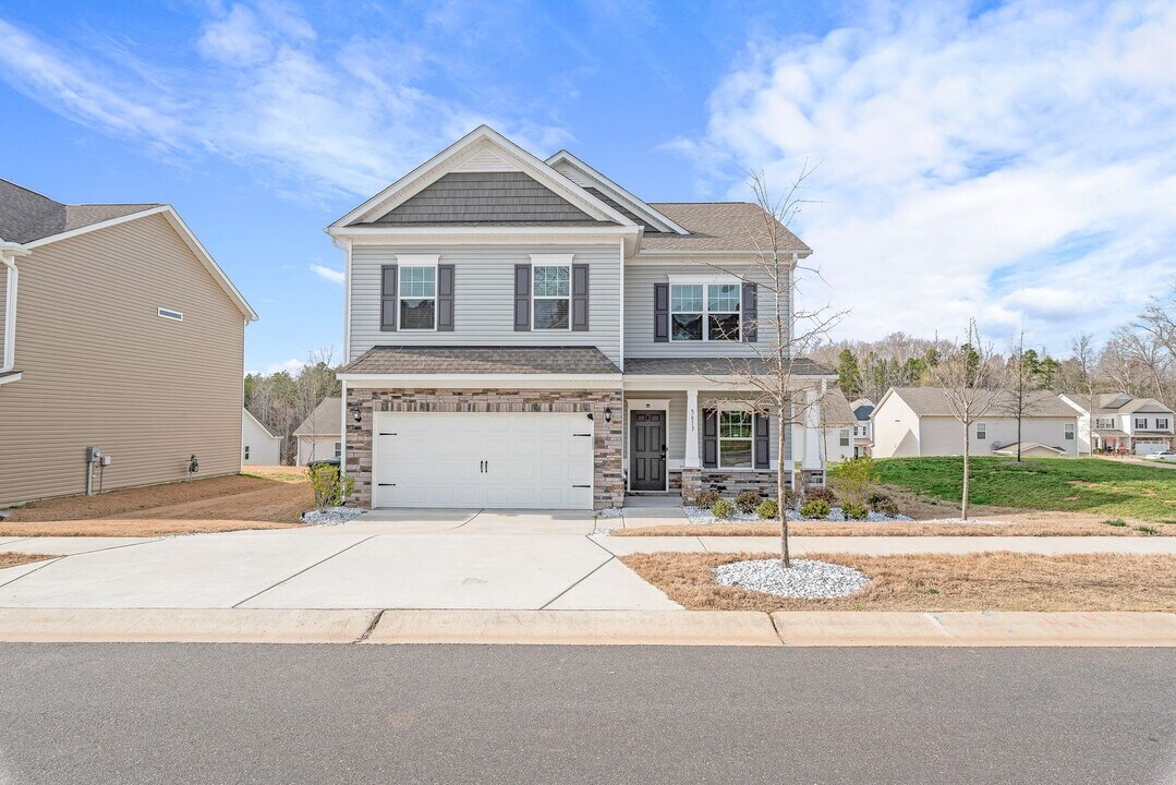 5613 Amelia Ln in Gastonia, NC - Building Photo