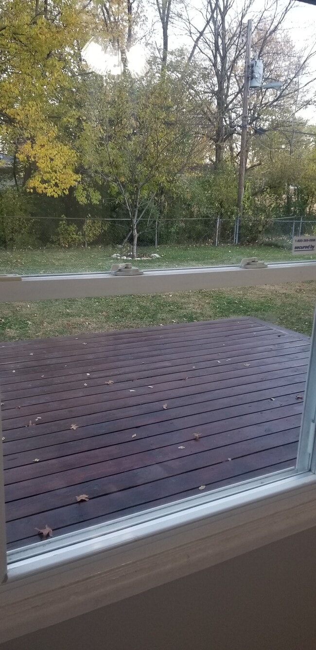 3719 Gerrard Ave in Indianapolis, IN - Foto de edificio - Building Photo