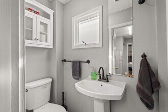1326 W 69th St in Cleveland, OH - Building Photo - Building Photo