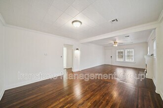 2119 W 40th St in Tulsa, OK - Building Photo - Building Photo