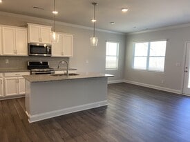 4909 Helmsworth Dr in Waxhaw, NC - Building Photo