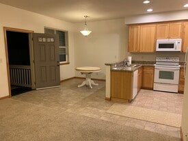 862 Aqua Vista Loop, Unit Ocean Views  upstairs in Yachats, OR - Building Photo