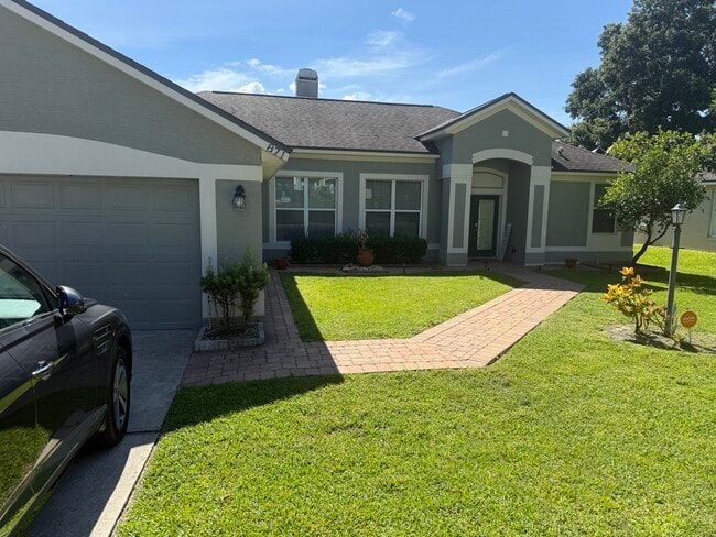 property at 871 Cool Springs Cir