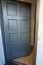 4034 Nobel Dr, Unit 105 in San Diego, CA - Building Photo - Building Photo