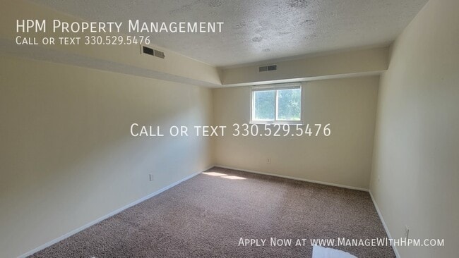 841 Silver Meadows Blvd in Kent, OH - Foto de edificio - Building Photo