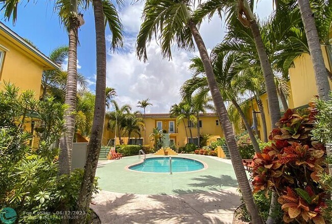 727 NE 16th Ave in Fort Lauderdale, FL - Building Photo - Building Photo