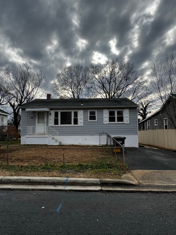 property at 5407 Quintana St