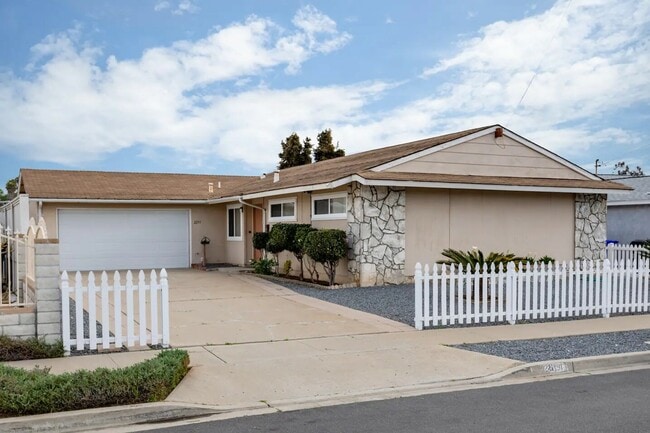 property at 2291 Flushing Dr
