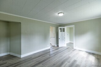 32 Pickett Ct in Blackstone, VA - Building Photo - Building Photo