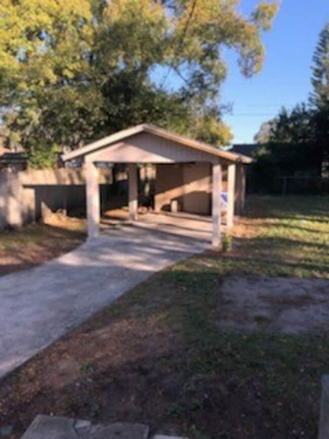 1838 E Elm Rd in Lakeland, FL - Building Photo - Building Photo