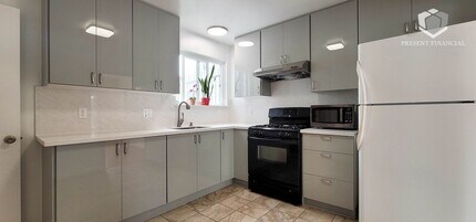 214 Miramar Ave in San Francisco, CA - Building Photo - Building Photo
