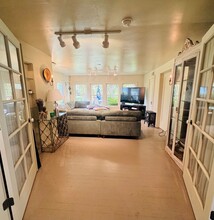 17 W Rio Bonito Rd in Biggs, CA - Building Photo - Building Photo