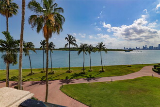 2235 Fisher Island Dr in Miami Beach, FL - Building Photo - Building Photo