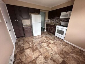14500 Cottage Grove Ave in Dolton, IL - Building Photo - Building Photo