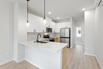 16124 Cascadian Way in Bothell, WA - Building Photo - Building Photo