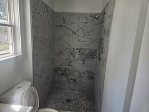 16124 Glynn Rd in East Cleveland, OH - Building Photo - Building Photo