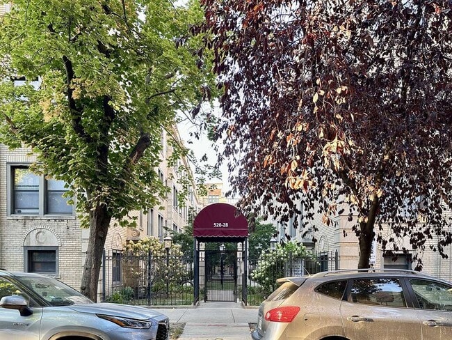 property at 526 W Surf St