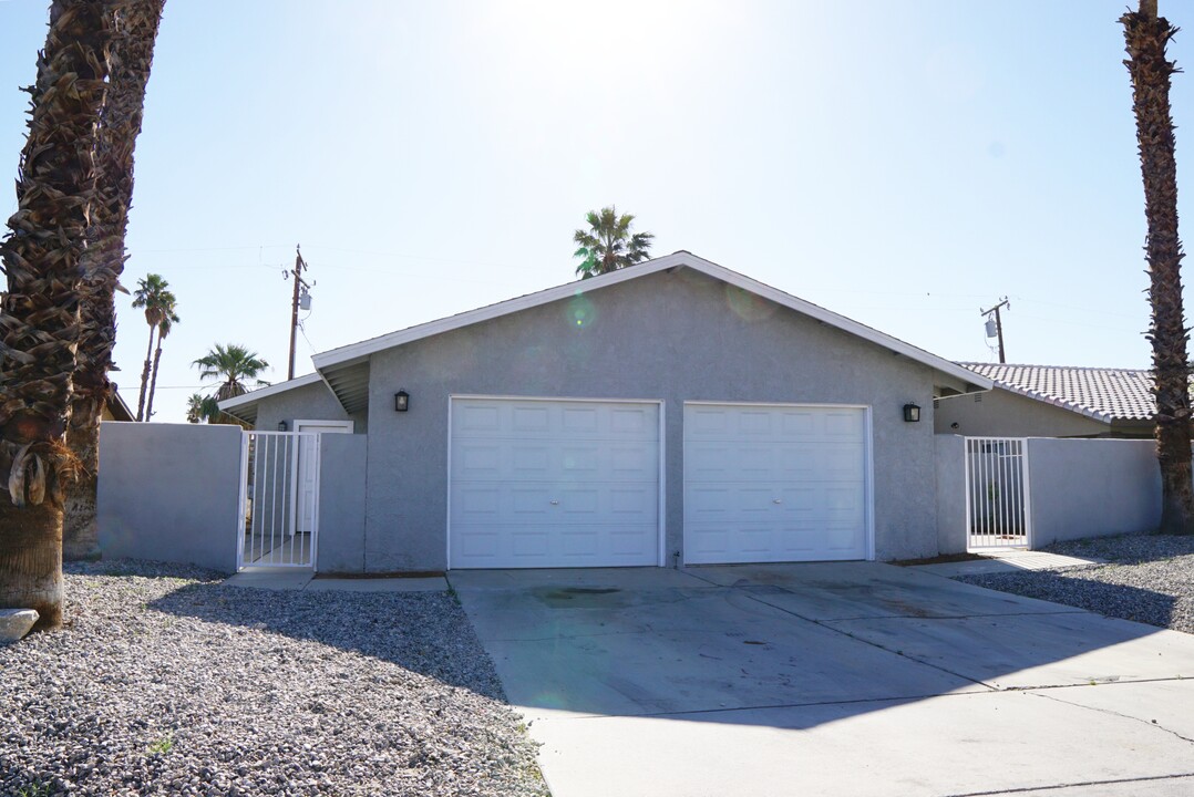 31712 Avenida El Pueblo in Cathedral City, CA - Building Photo