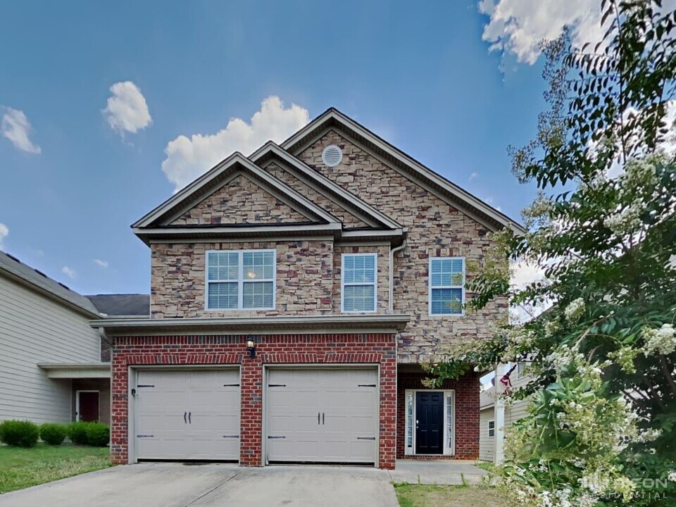 225 Swem Ct in Mcdonough, GA - Building Photo
