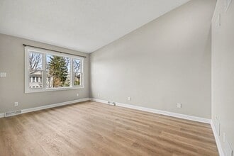 1440 S Hamilton St in Lockport, IL - Building Photo - Building Photo