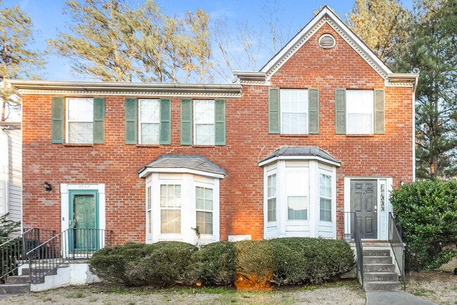 property at 5960 Hampton Ct